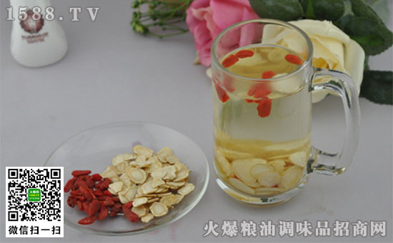 桂圓泡水喝有什么好處