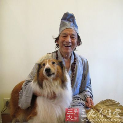 “做一個(gè)演員，如果到了80歲，我還能演下去，這就是幸福?！边@就是游本昌追求健康的最大動(dòng)力