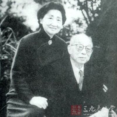 我們通過(guò)對(duì)張學(xué)良日常生活的探究，可以看出他的一些養(yǎng)生之道